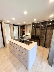Shrewsbury Road (D11), Terrace #521089871